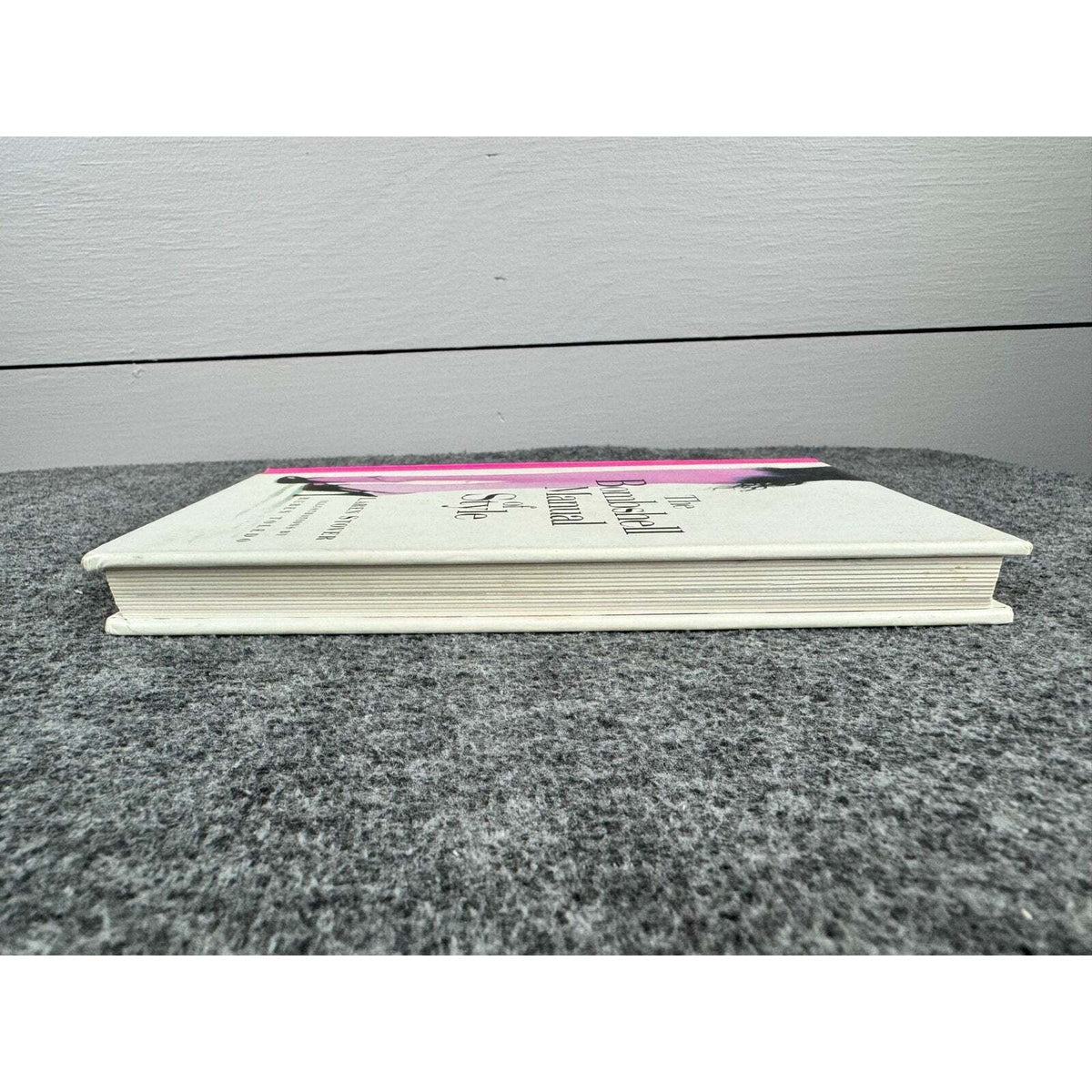 The Bombshell Manual of Style by Laren Stover (Hardcover) - Image 5