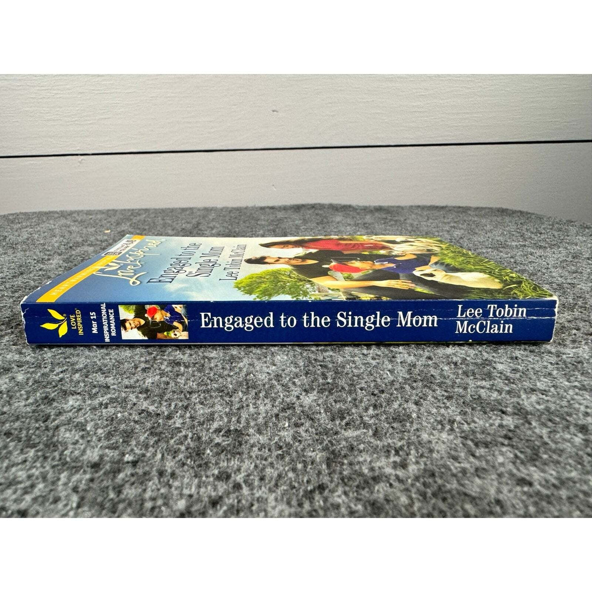 Engaged to the Single Mom by Lee Tobin McClain (Paperback) - Image 3