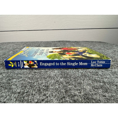 Engaged to the Single Mom by Lee Tobin McClain (Paperback) - Image 3