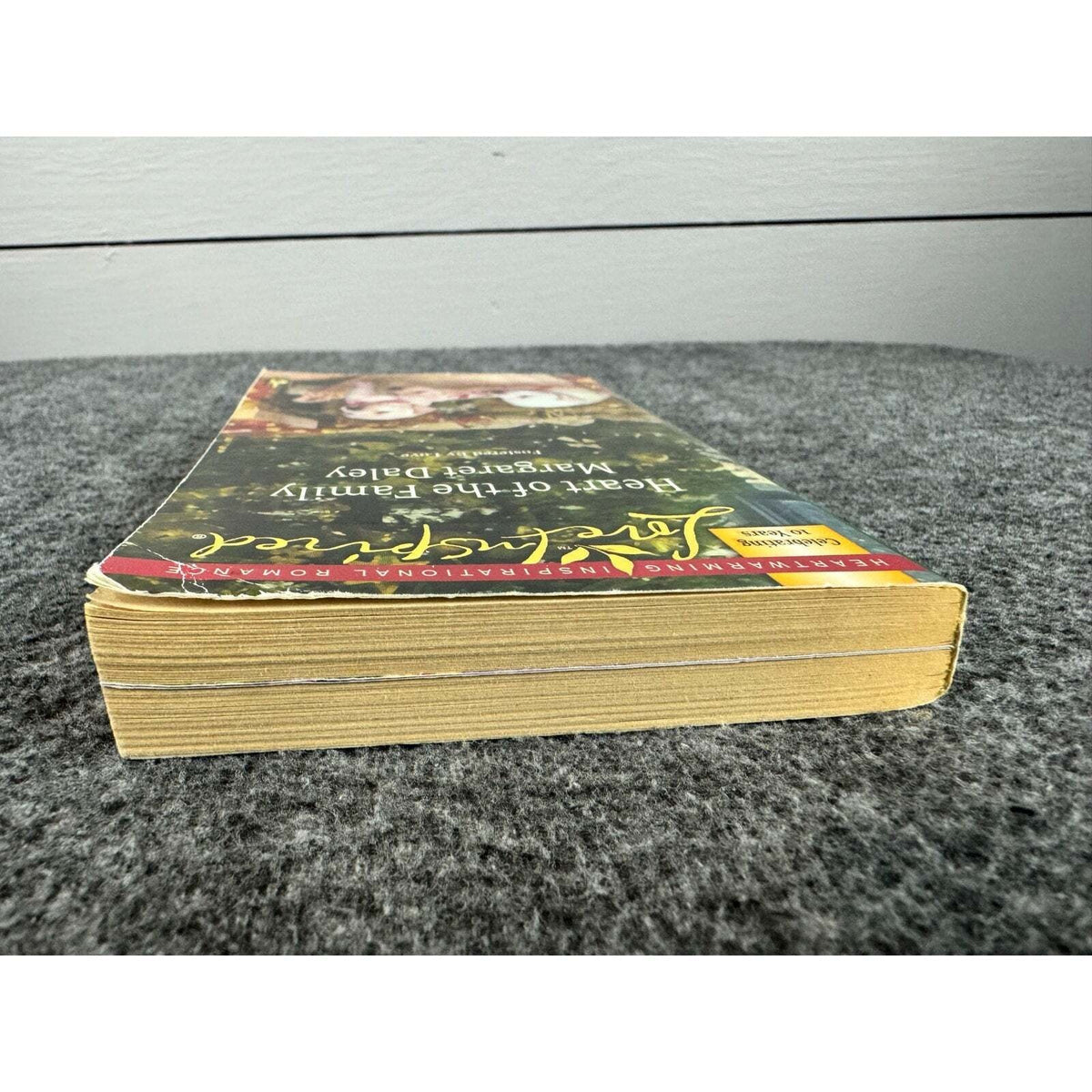 Heart of the Family by Margaret Daley (Paperback) - Image 6