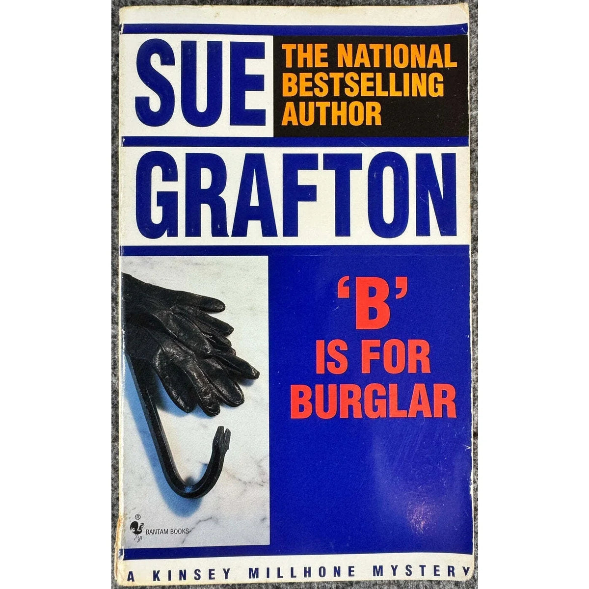 B is for Burglar by Sue Grafton (Paperback) - Image 1