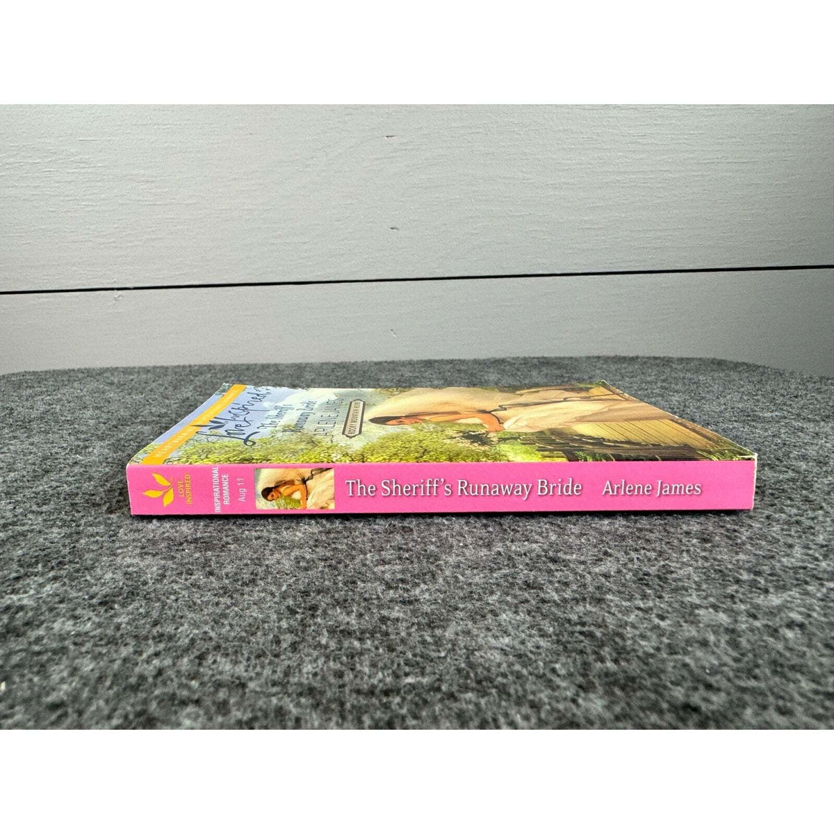 The Sheriff's Runaway Bride by Arlene James (Paperback) - Image 3