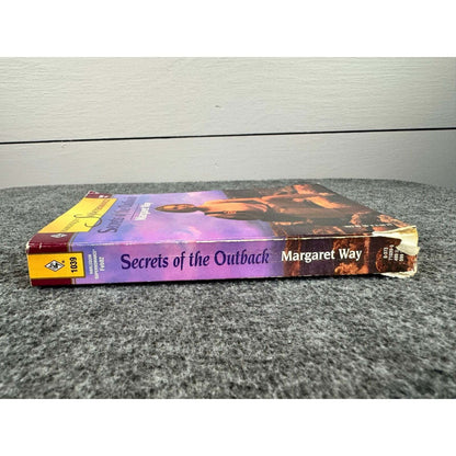 Secrets of the Outback by Margaret Way (Paperback) - Image 3