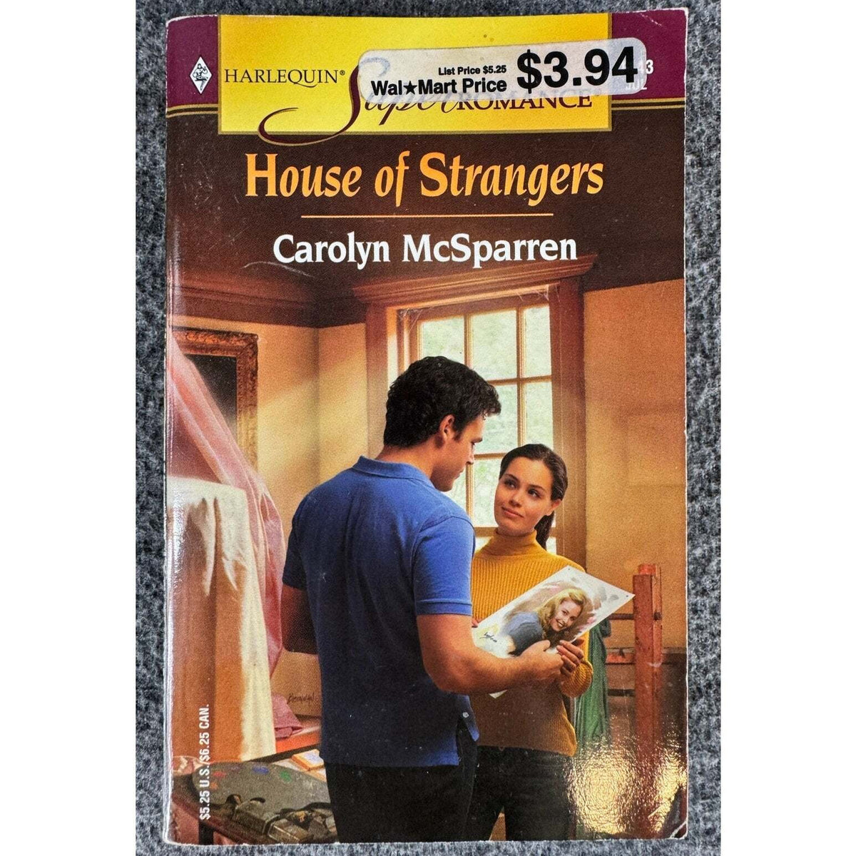 House of Strangers by Carolyn McSparren (Paperback) - Image 1
