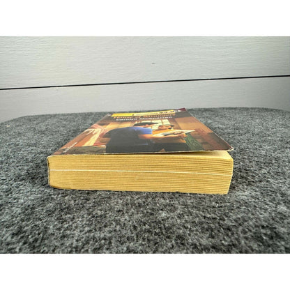 House of Strangers by Carolyn McSparren (Paperback) - Image 4