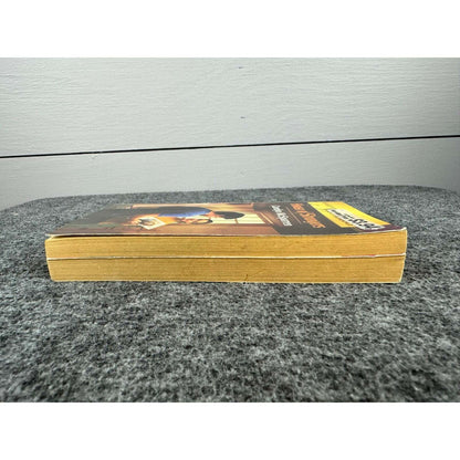 House of Strangers by Carolyn McSparren (Paperback) - Image 5