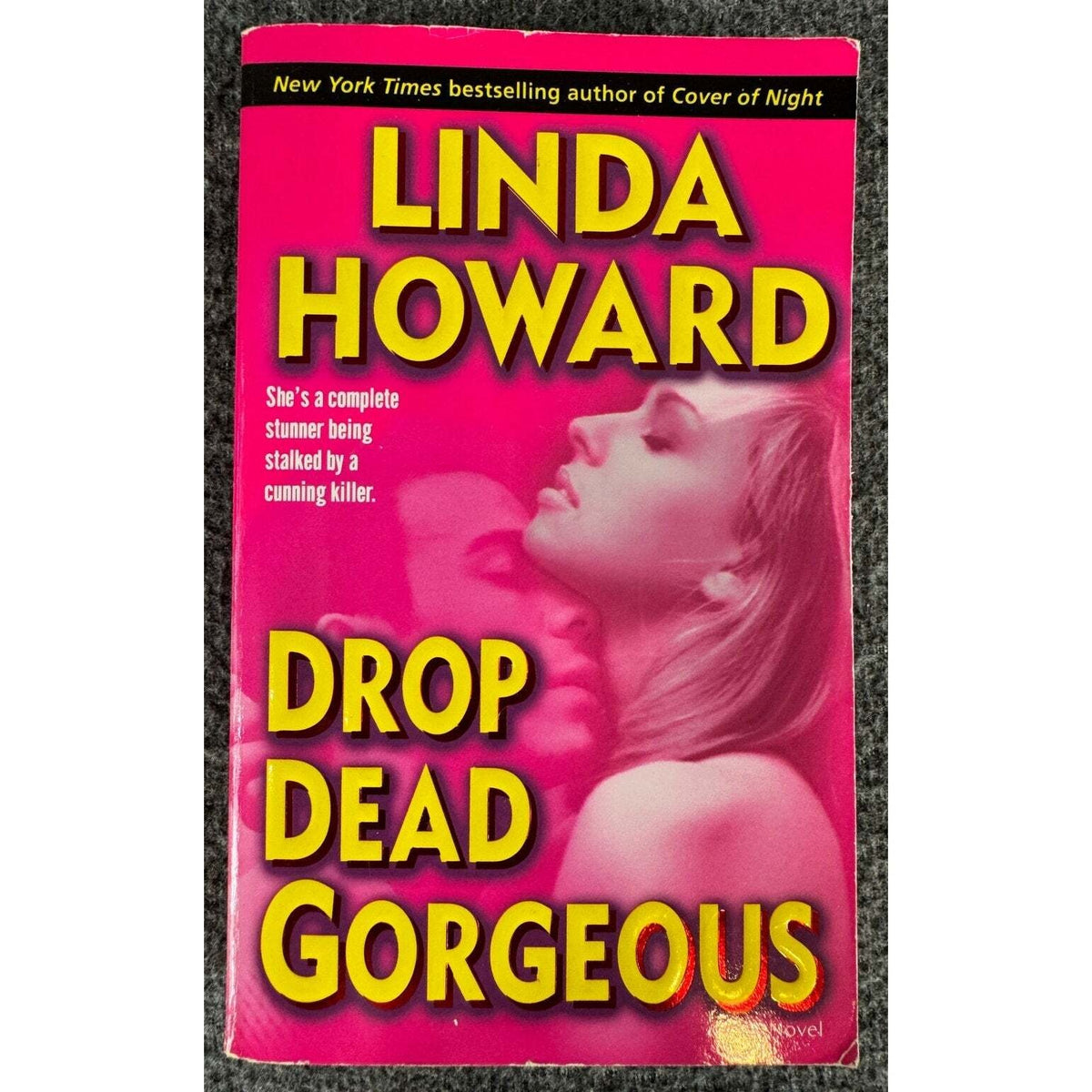 Drop Dead Gorgeous by Linda Howard (Paperback) - Image 1