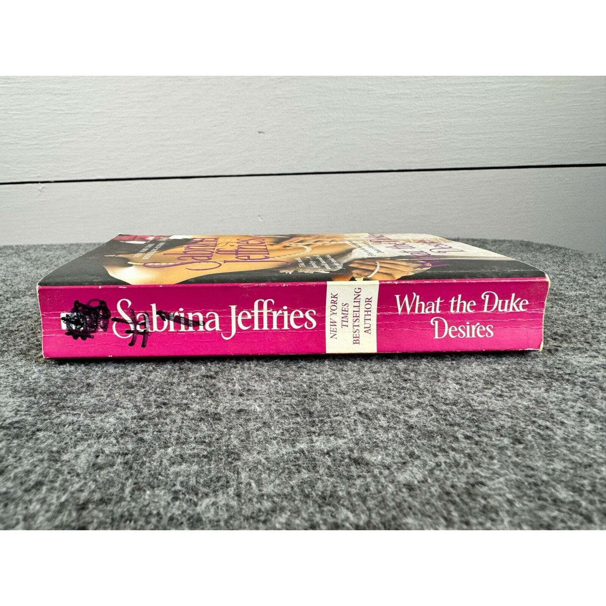 What the Duke Desires by Sabrina Jeffries (Paperback) - Image 3