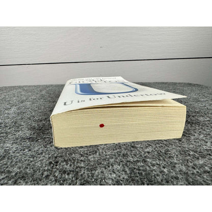 U is for Undertow by Sue Grafton (Paperback) - Image 4