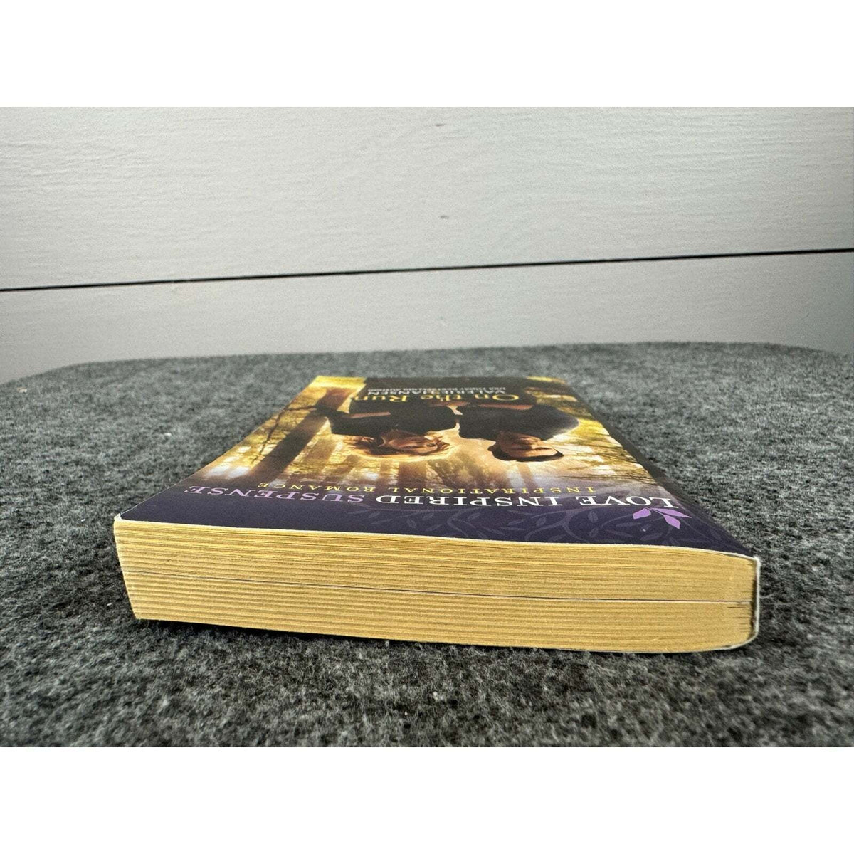 On the Run by Valerie Hansen (Paperback) - Image 6