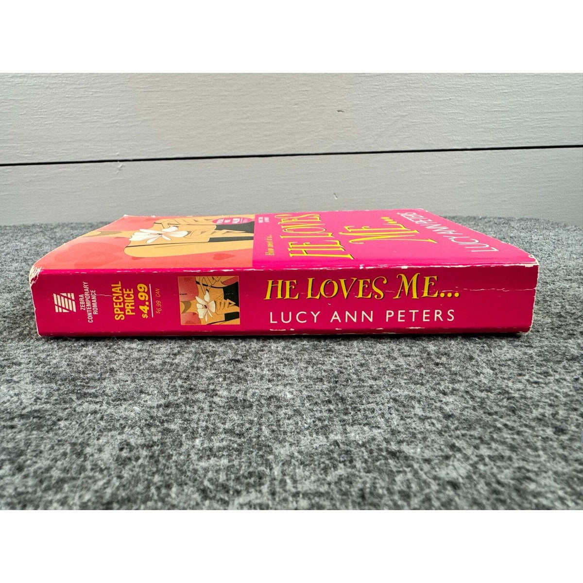 He Loves Me by Lucy Ann Peters (Paperback) - Image 3