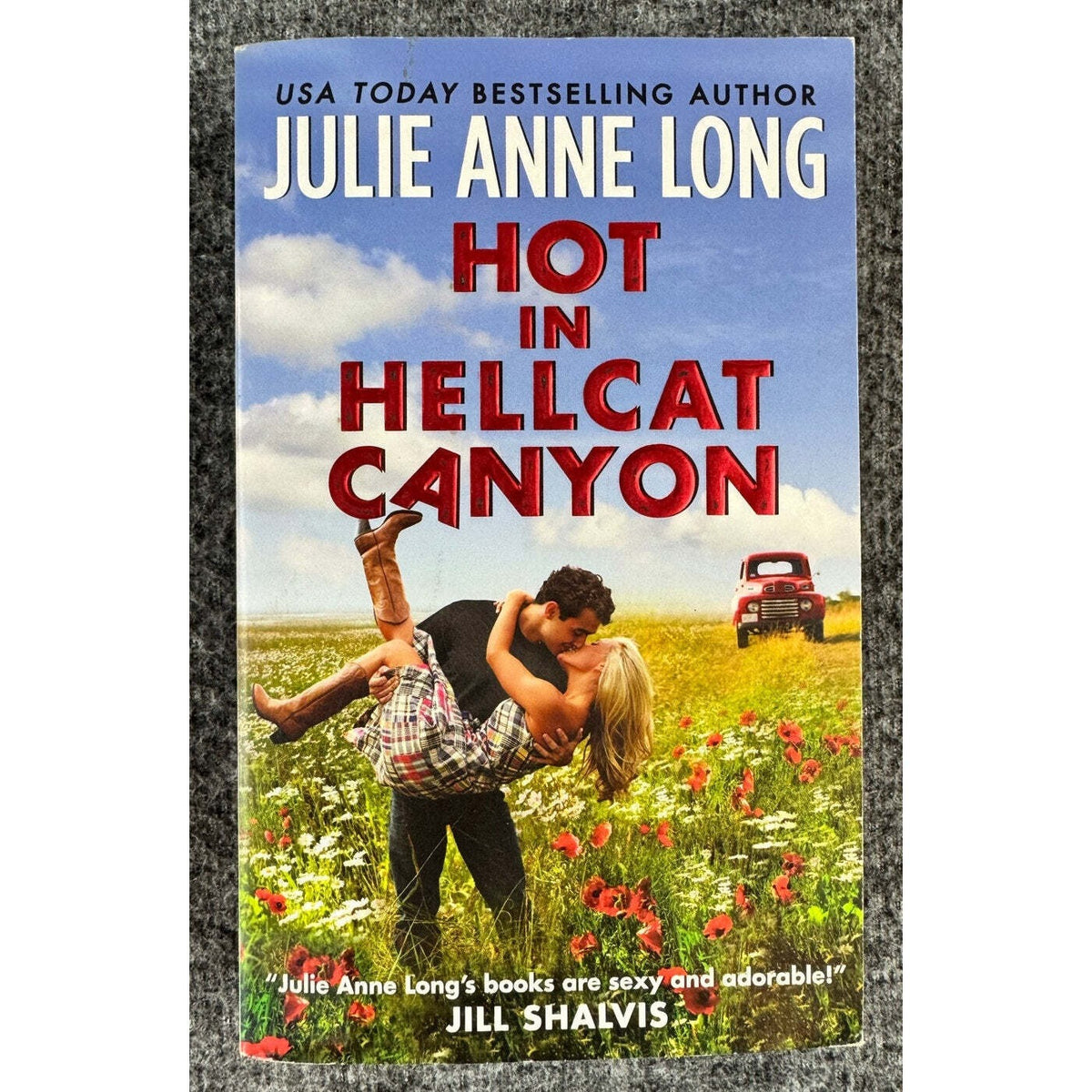 Hot in Hellcat Canyon by Julie Anne Long (Paperback) - Image 1