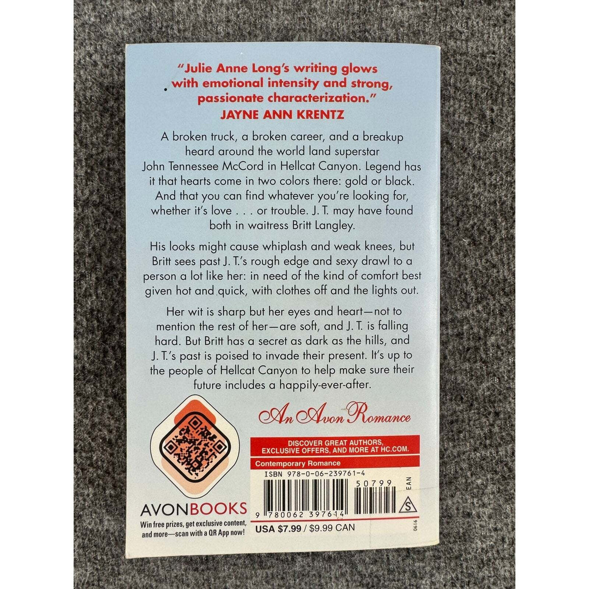 Hot in Hellcat Canyon by Julie Anne Long (Paperback) - Image 2