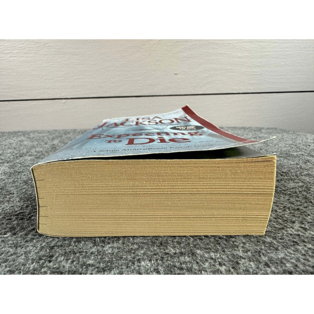 Expecting to Die by Lisa Jackson (Paperback) - Image 4