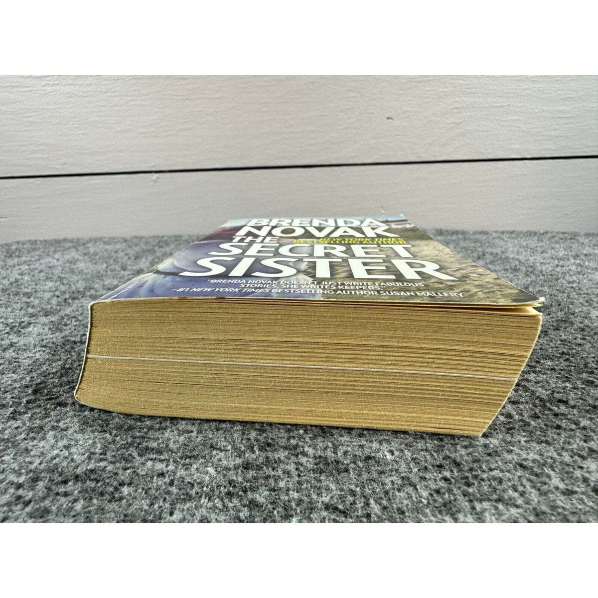 The Secret Sister by Brenda Novak (Paperback) - Image 4