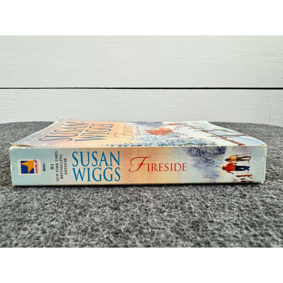 Fireside by Susan Wiggs (Paperback) - Image 3