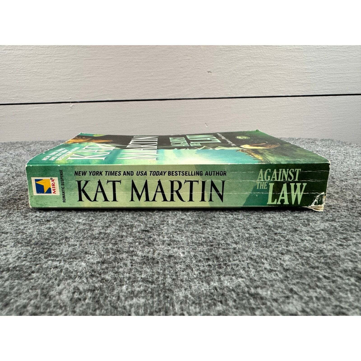 Against the Law by Kat Martin (Paperback) - Image 3