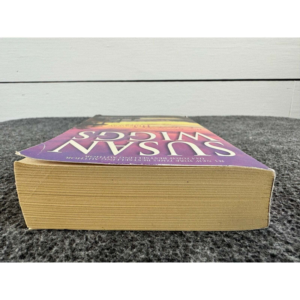 The Summer Hideaway by Susan Wiggs (Paperback) - Image 6
