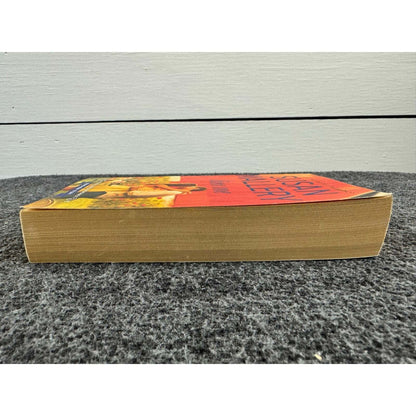 Kiss Me by Susan Mallery (Paperback) - Image 5
