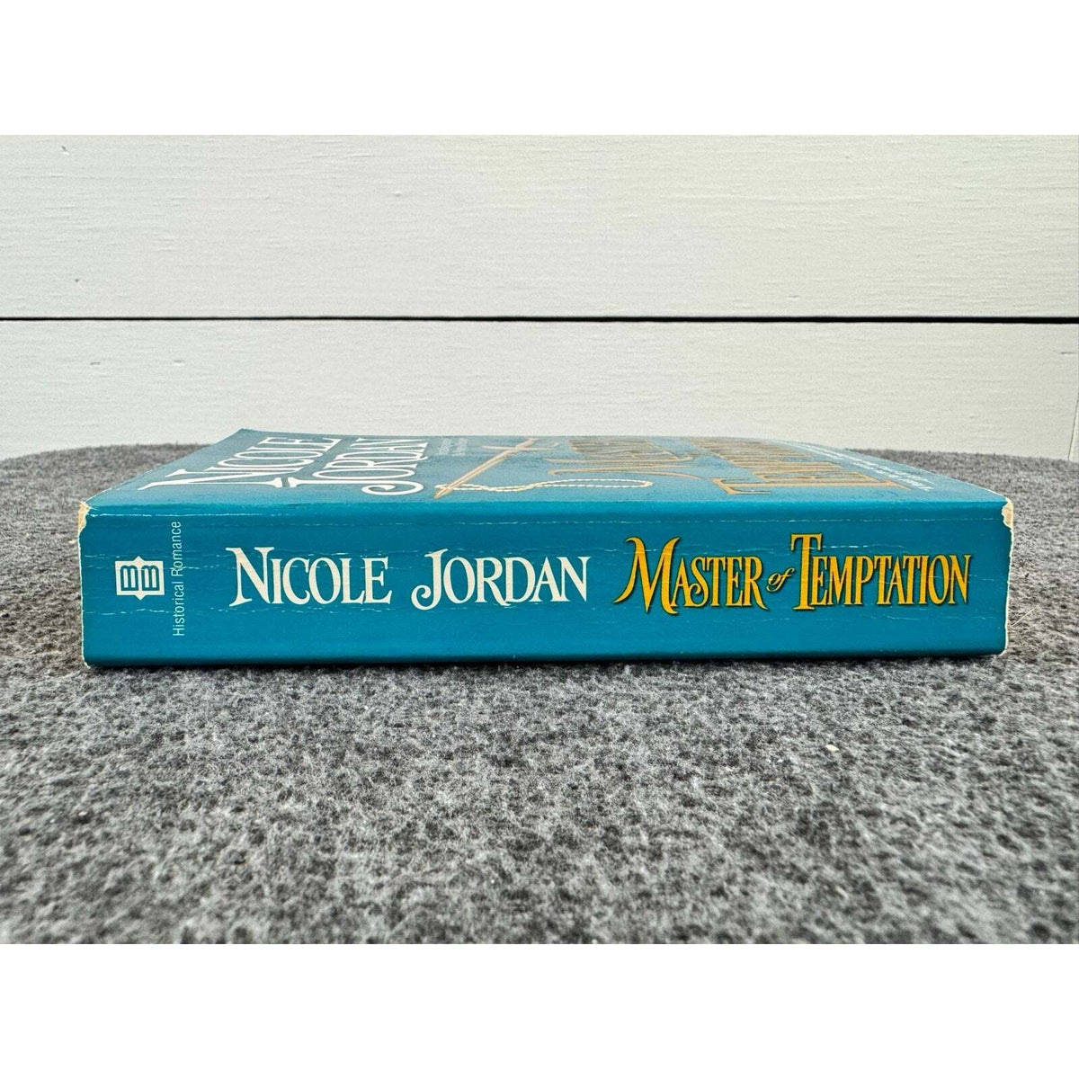 Master of Temptation by Nicole Jordan (Paperback) - Image 3