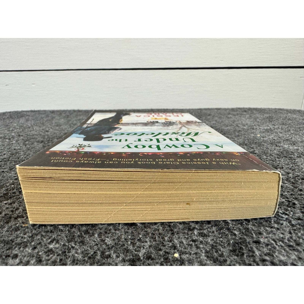 A Cowboy Under the Mistletoe by Jessica Clare (Paperback) - Image 6