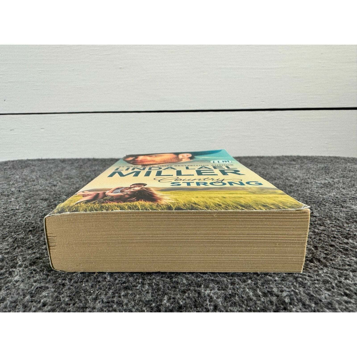Country Strong by Linda Lael Miller (Paperback) - Image 4