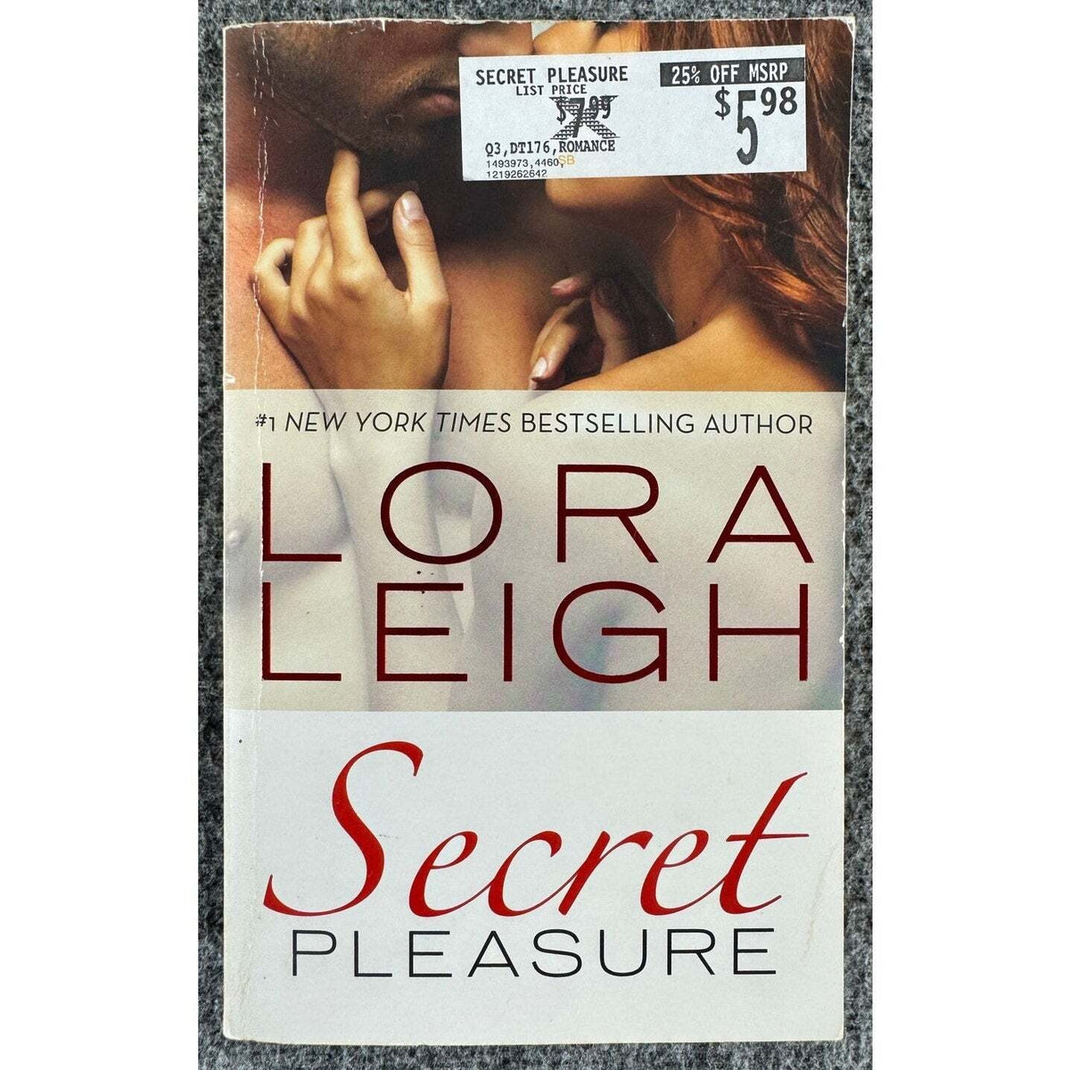 Secret Pleasure by Lora Leigh (Paperback) - Image 1