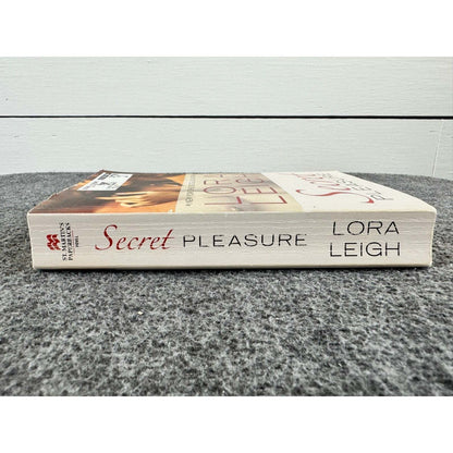 Secret Pleasure by Lora Leigh (Paperback) - Image 3