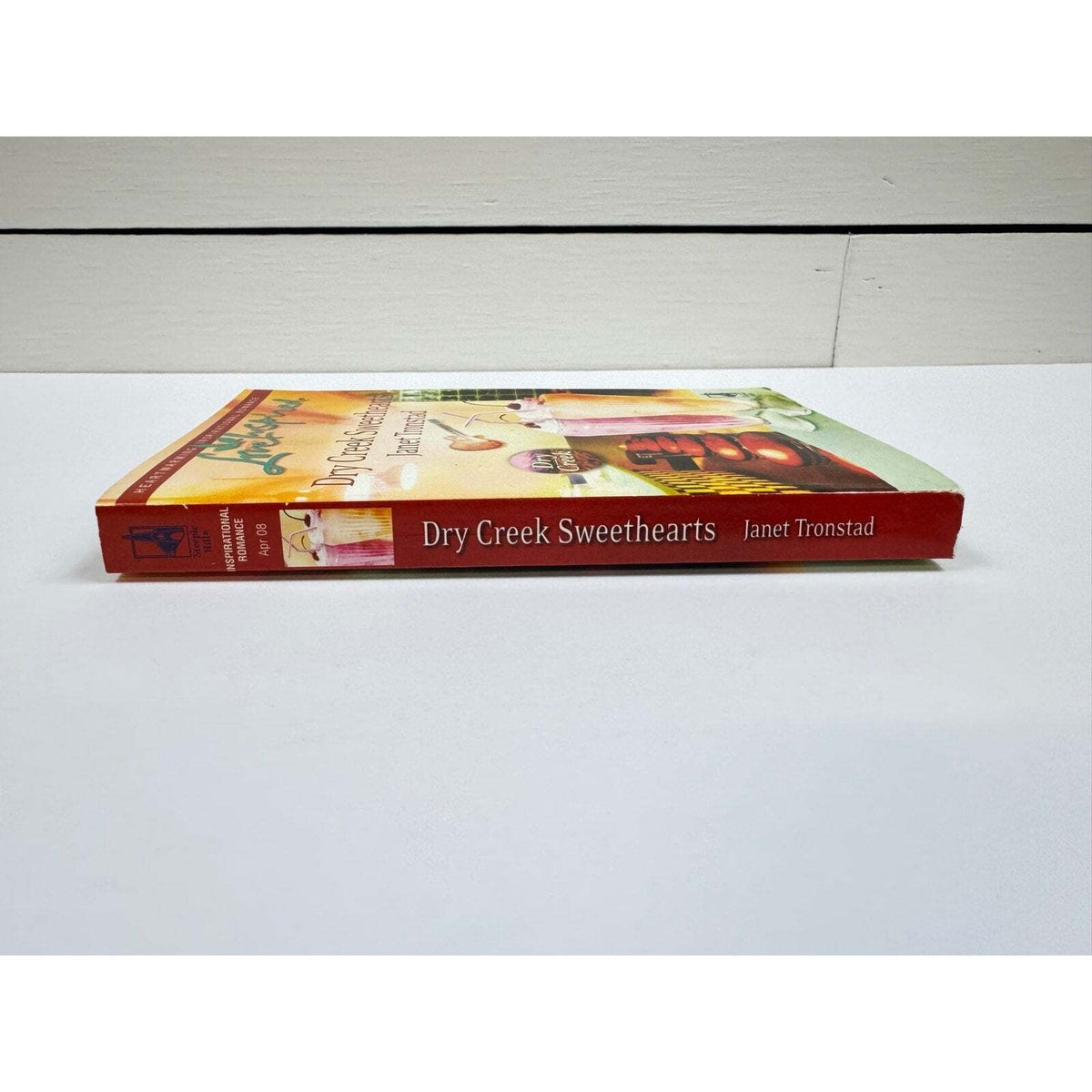 Dry Creek Sweethearts by Janet Tronstad (Paperback) - Image 3