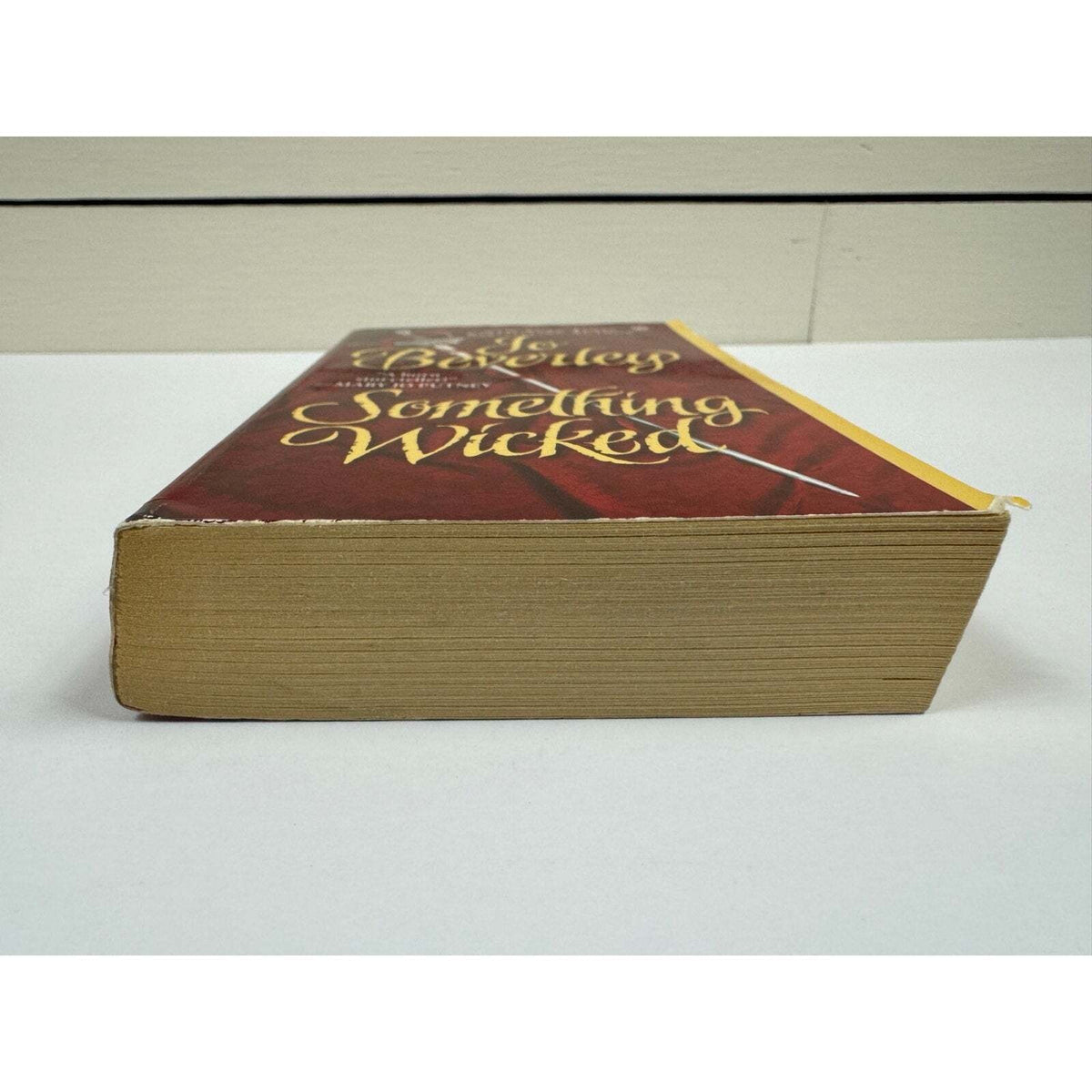 Something Wicked by Jo Beverley (Paperback) - Image 4