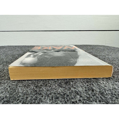 Wake by Lisa McMann (Paperback) - Image 6
