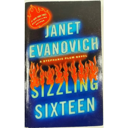 Sizzling Sixteen by Janet Evanovich (Paperback) - Image 1