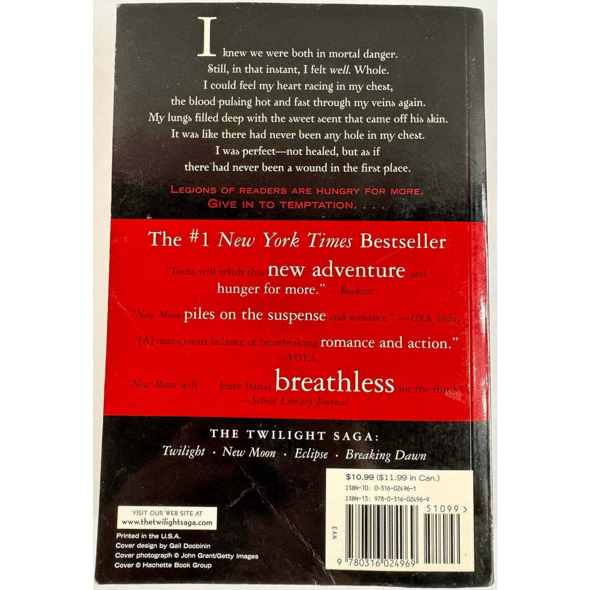 New Moon by Stephenie Meyer (Paperback) - Image 2