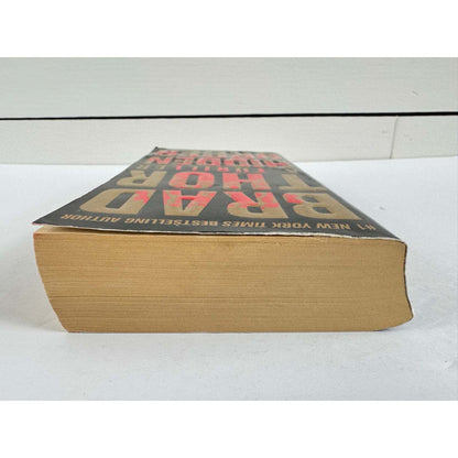 Hidden Order by Brad Thor (Paperback) - Image 6
