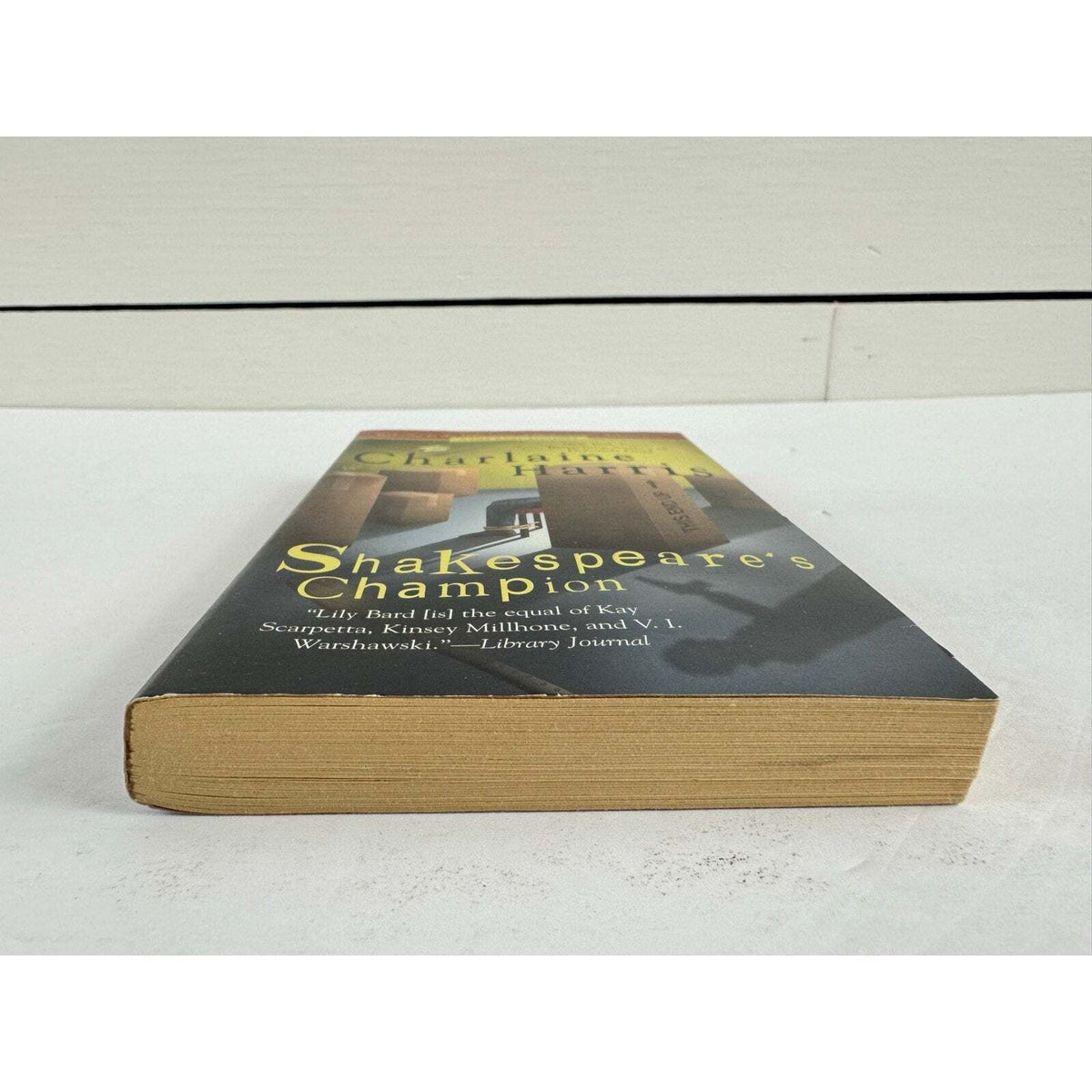 Shakespeare's Champion by Charlaine Harris (Paperback) - Image 4