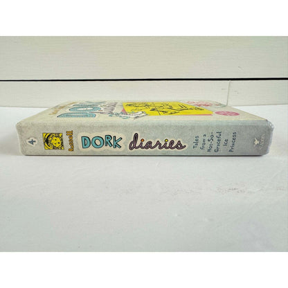 Dork Diaries: Tales from a Not-So-Graceful Ice Princess (Hardcover) - Image 3