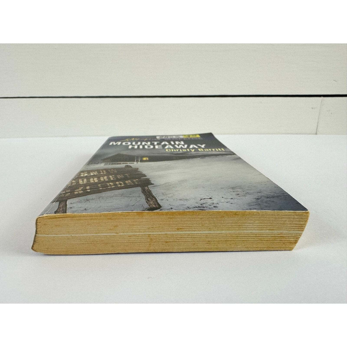 Mountain Hideaway by Christy Barritt (Paperback) - Image 4