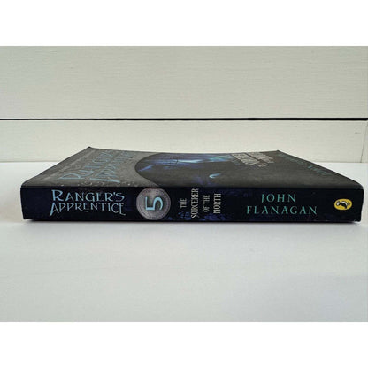 The Sorcerer of the North by John Flanagan (Paperback) - Image 3