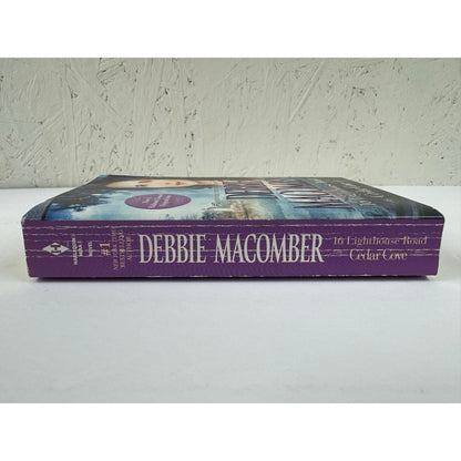 16 Lighthouse Road by Debbie Macomber (Paperback)