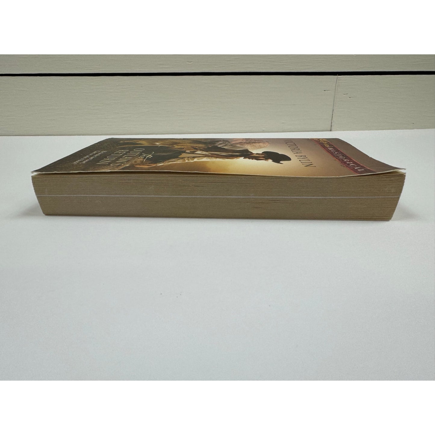 The Outlaw's Return by Victoria Bylin (Paperback)