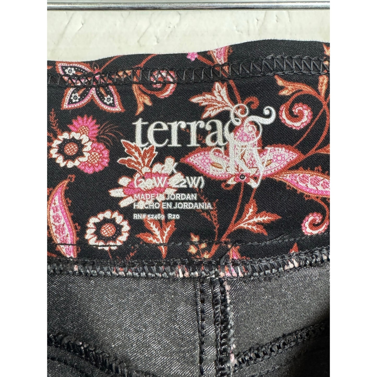 Terra And Sky Black Skinny Pants Women's  Size 20w-22w