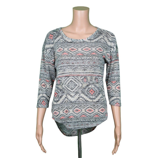 Almost Famous 3/4 Sleeve Top Women's Size Small