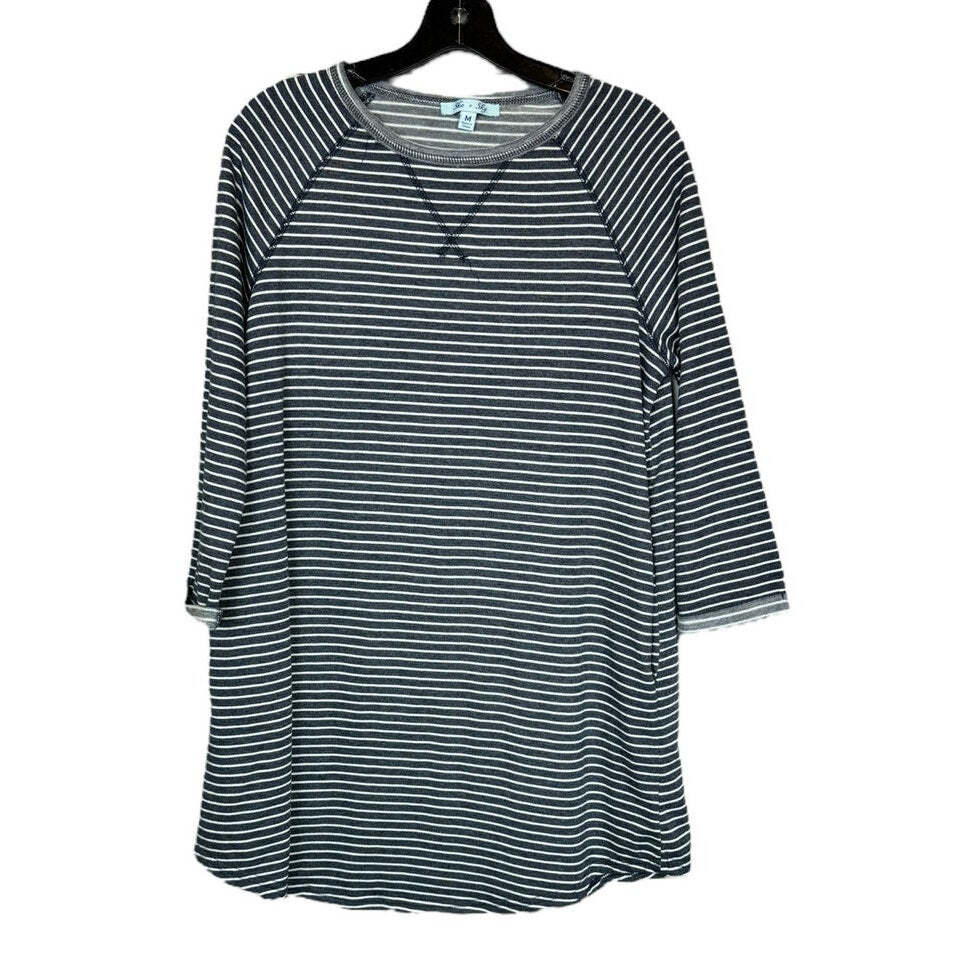 She + Sky Blue and White 3/4 sleeve Mini Dress Women's Size Medium