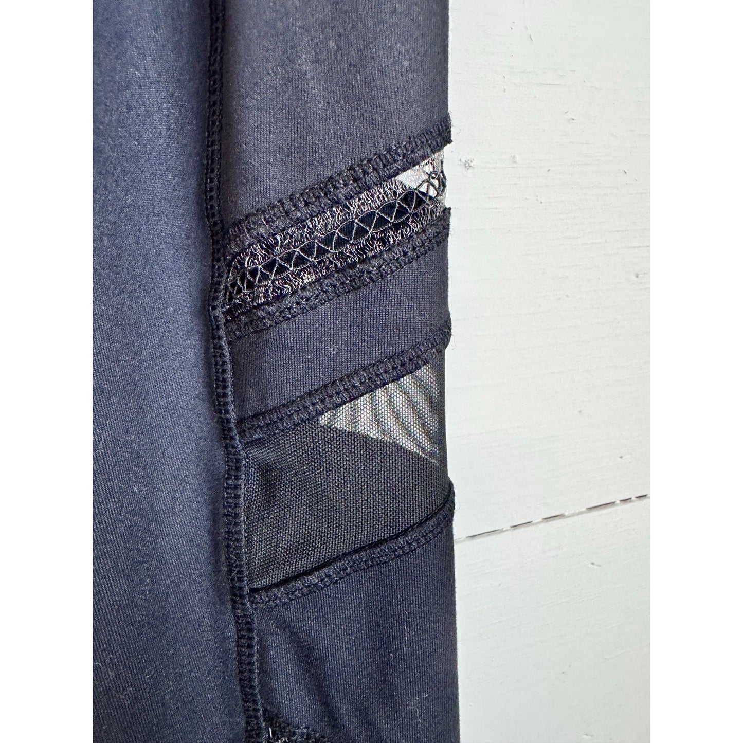 Avia Capri Leggings Women's Size Medium