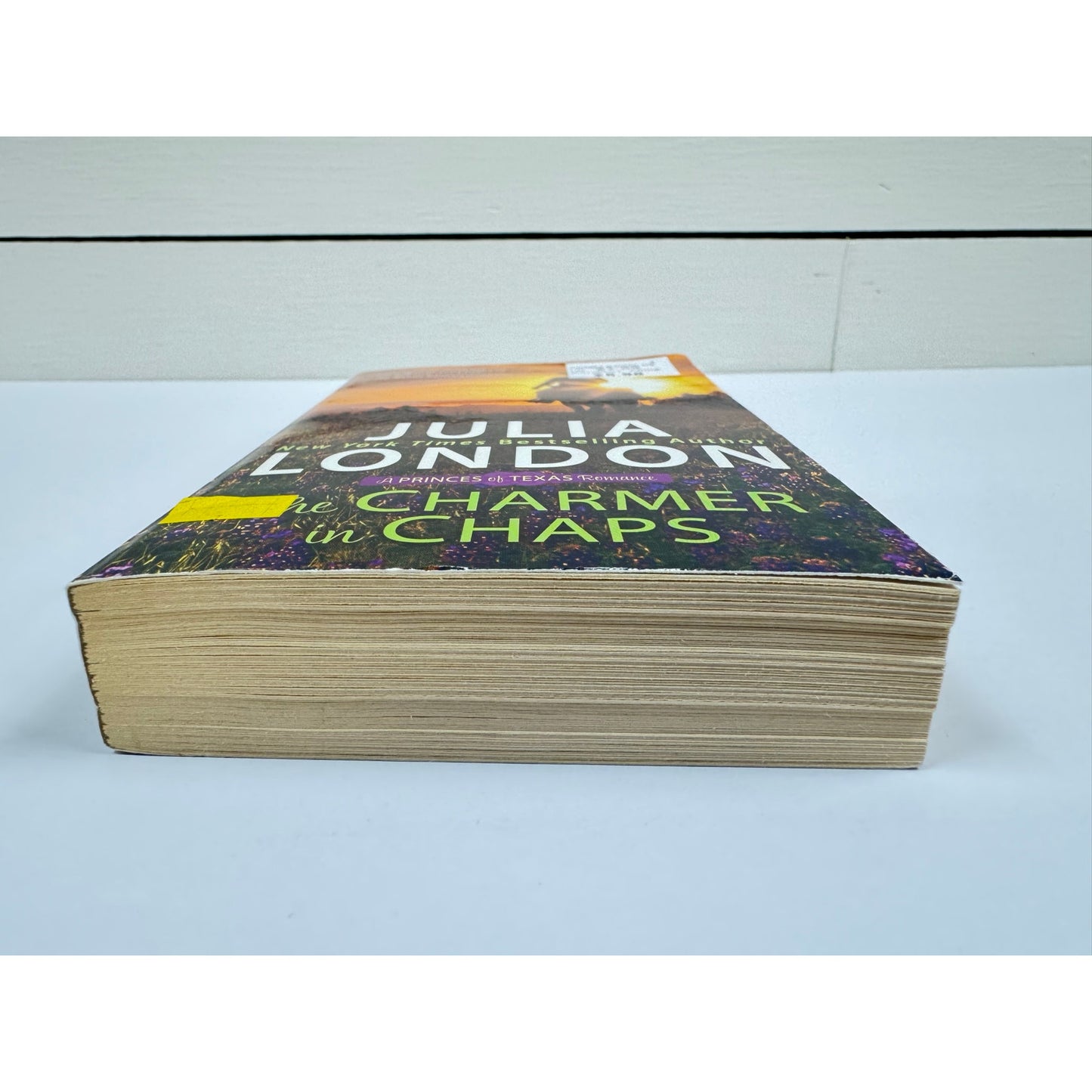 The Charmer in Chaps by Julia London (Paperback)