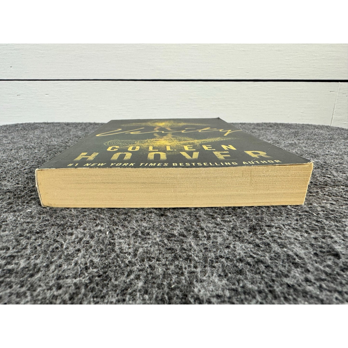 Verity by Colleen Hoover (Paperback)