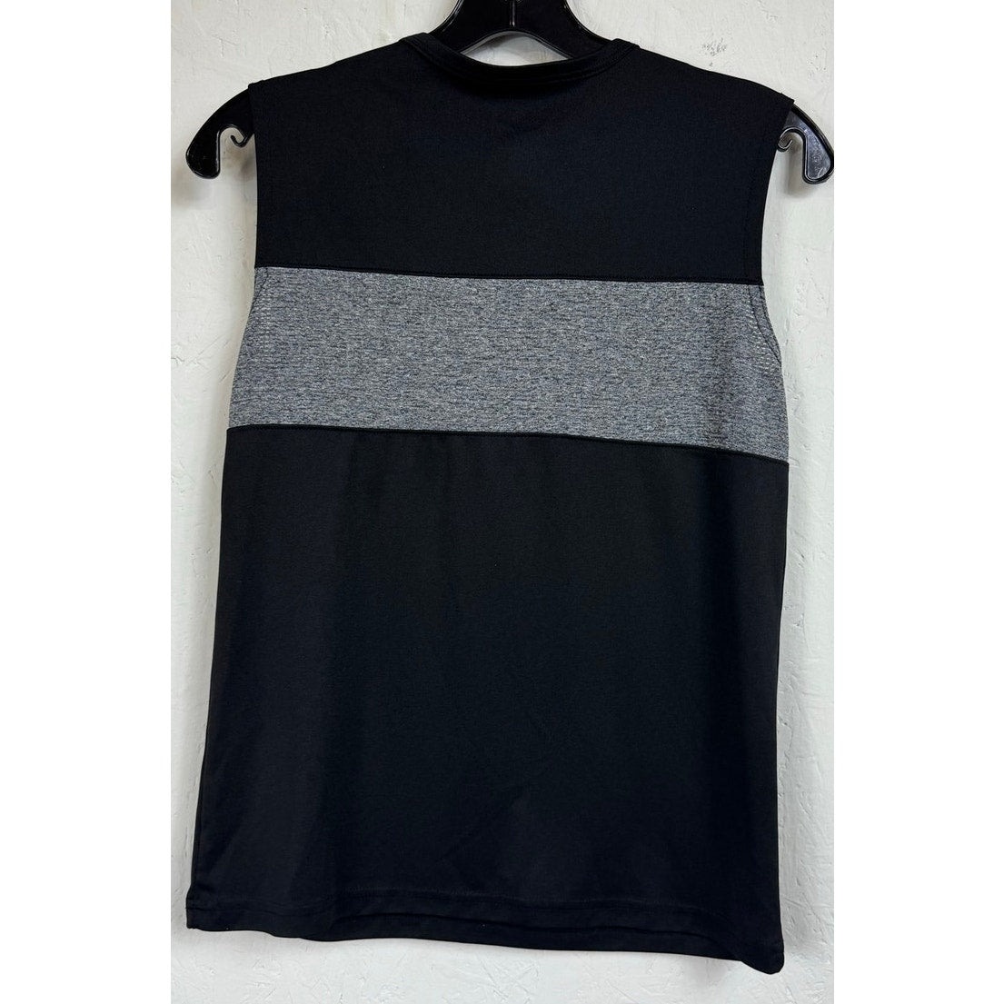 The Children's Place Sport Black Sleeveless Tank Top Boy's Large 10/12