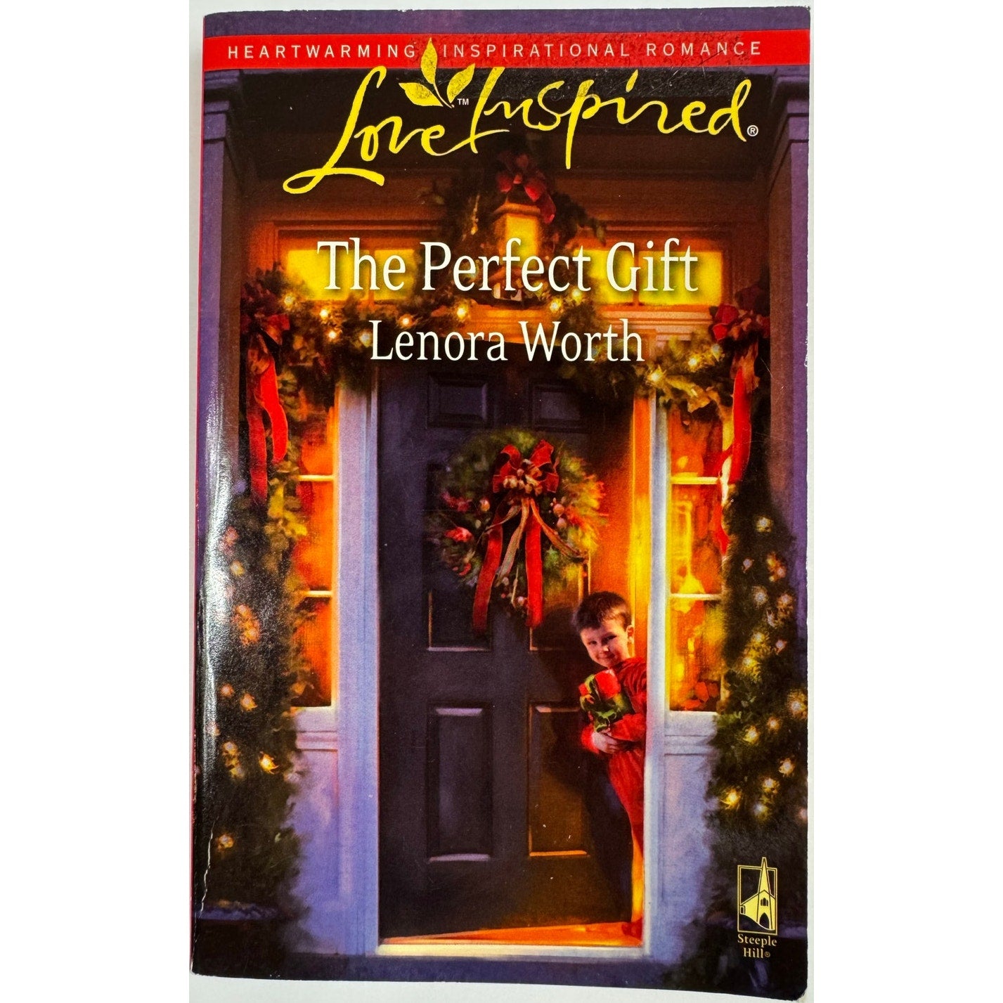 The Perfect Gift by Lenora Worth (Paperback)