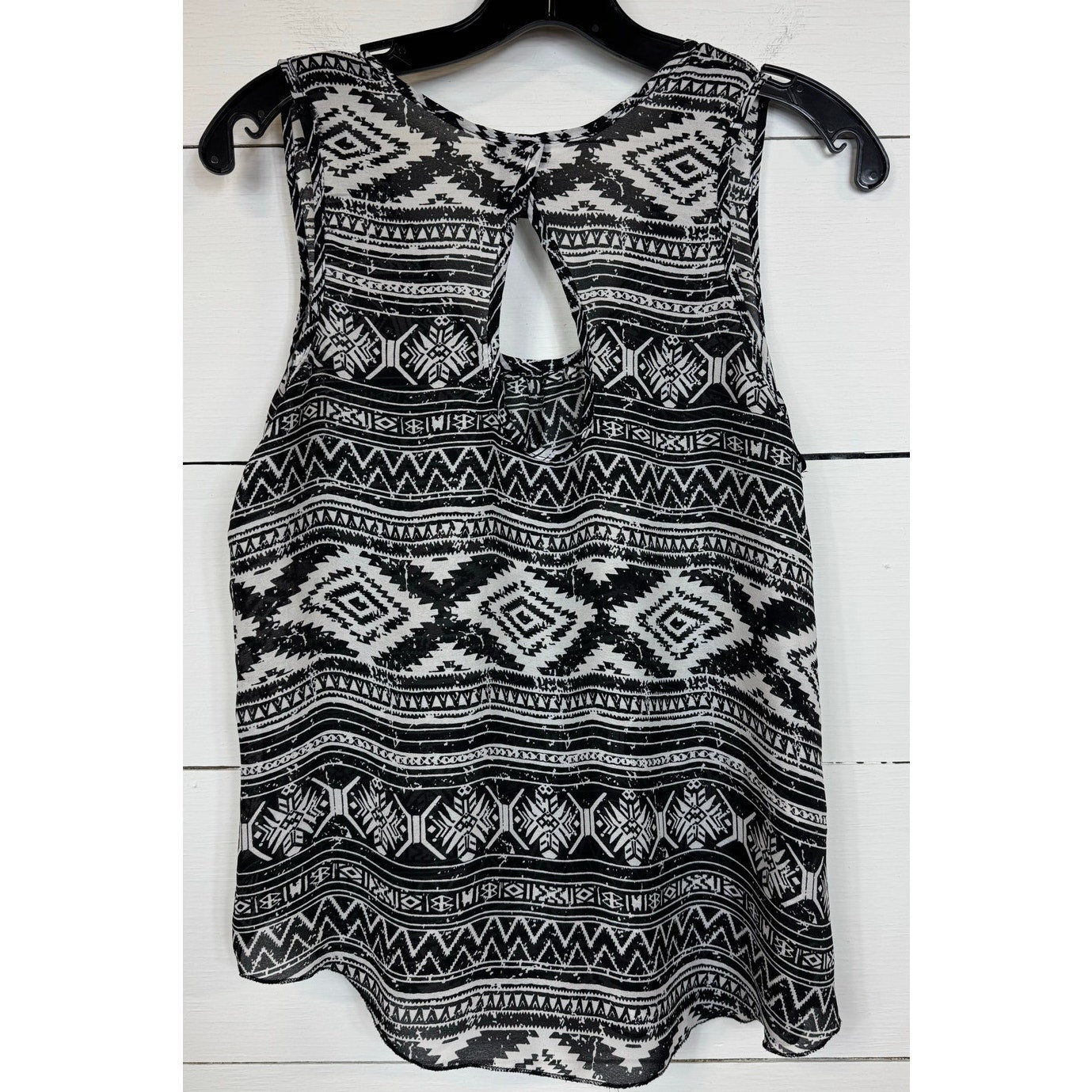 Rue21 Black and White Sleeveless Blouse Women's Size Medium