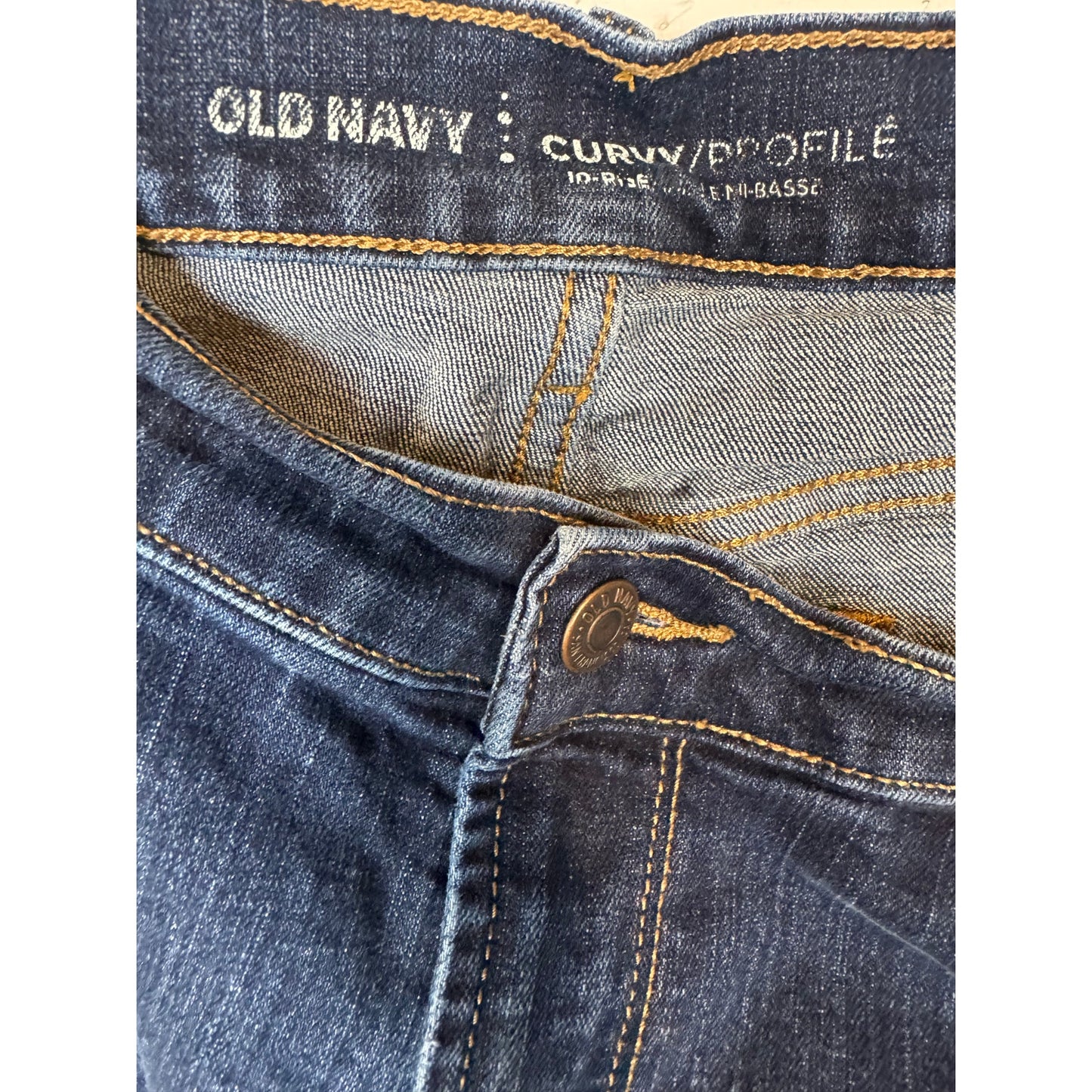 Old Navy Straight Cut Jeans Women's Size 14